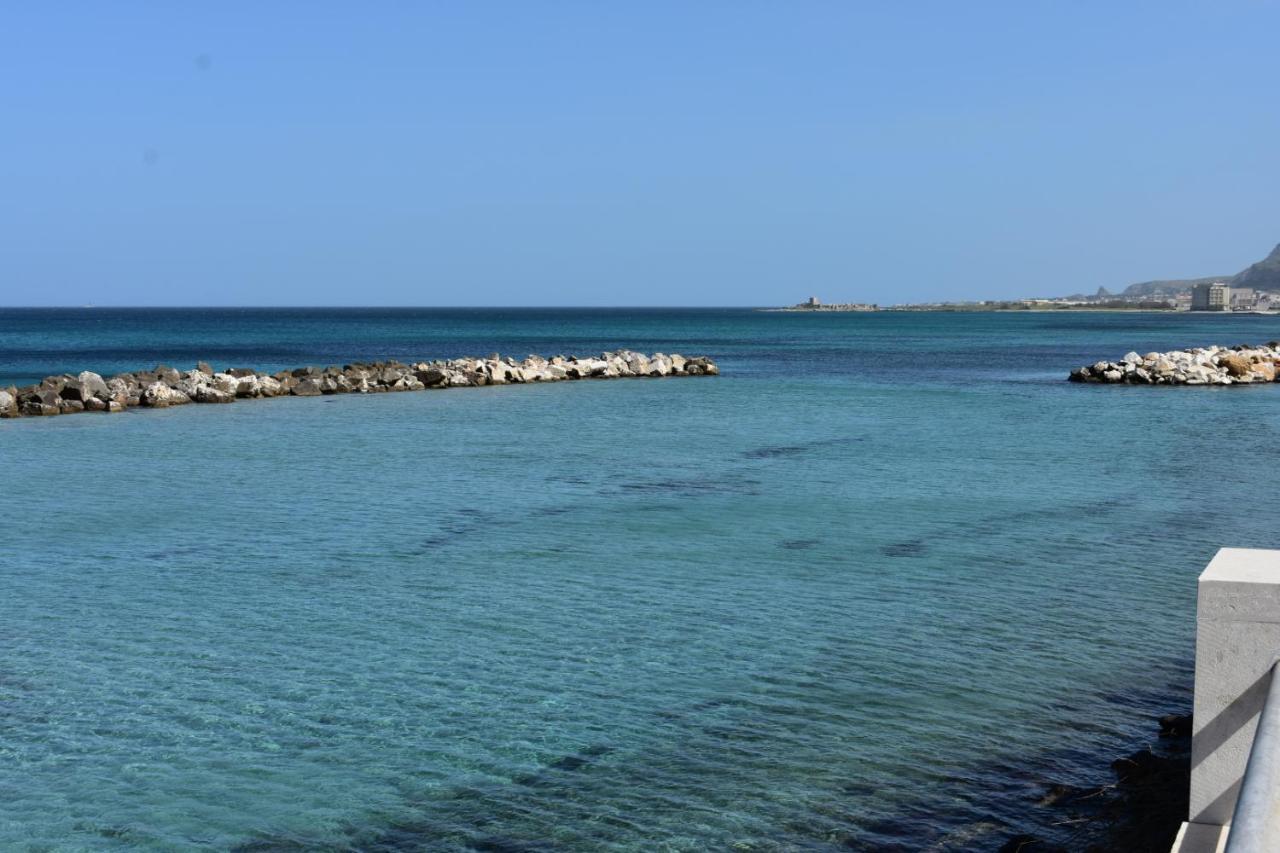La Casa Di Paoletta A Due Passi Dal Mare Apartment ตราปานี ภายนอก รูปภาพ