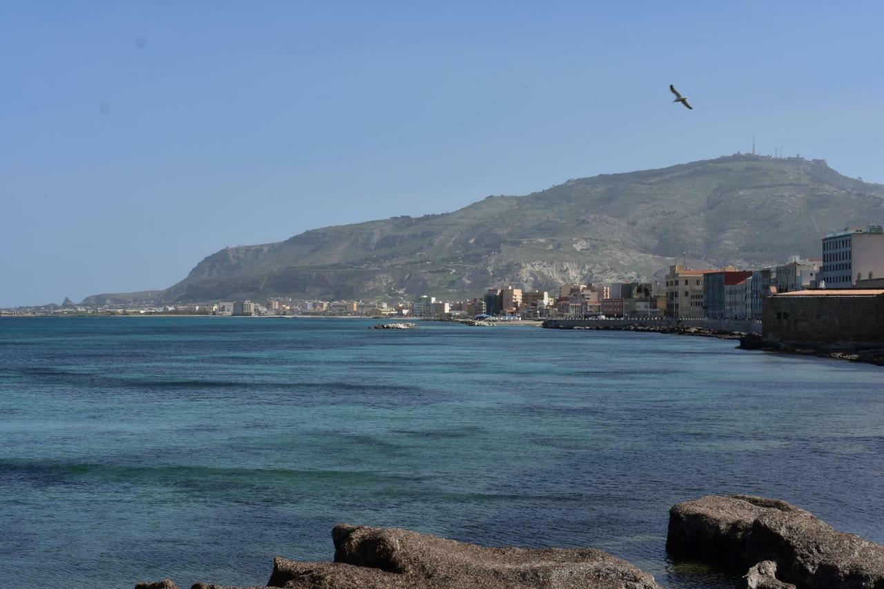 La Casa Di Paoletta A Due Passi Dal Mare Apartment ตราปานี ภายนอก รูปภาพ