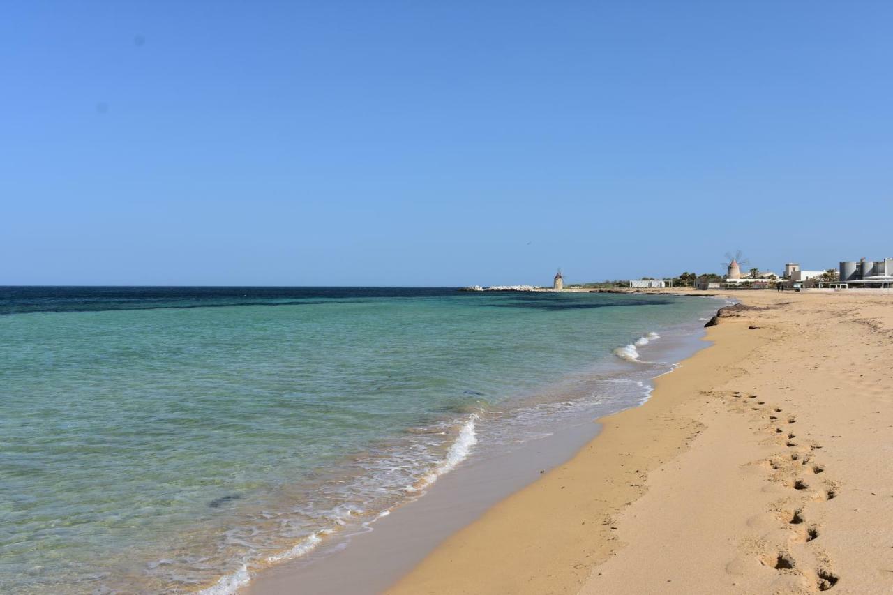 La Casa Di Paoletta A Due Passi Dal Mare Apartment ตราปานี ภายนอก รูปภาพ